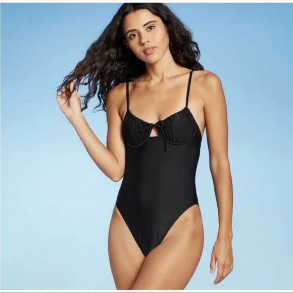 Juniors' sexy Shirred Underwire One Piece
Swimsuit Xhilaration Black nwt - Picture 1 of 5